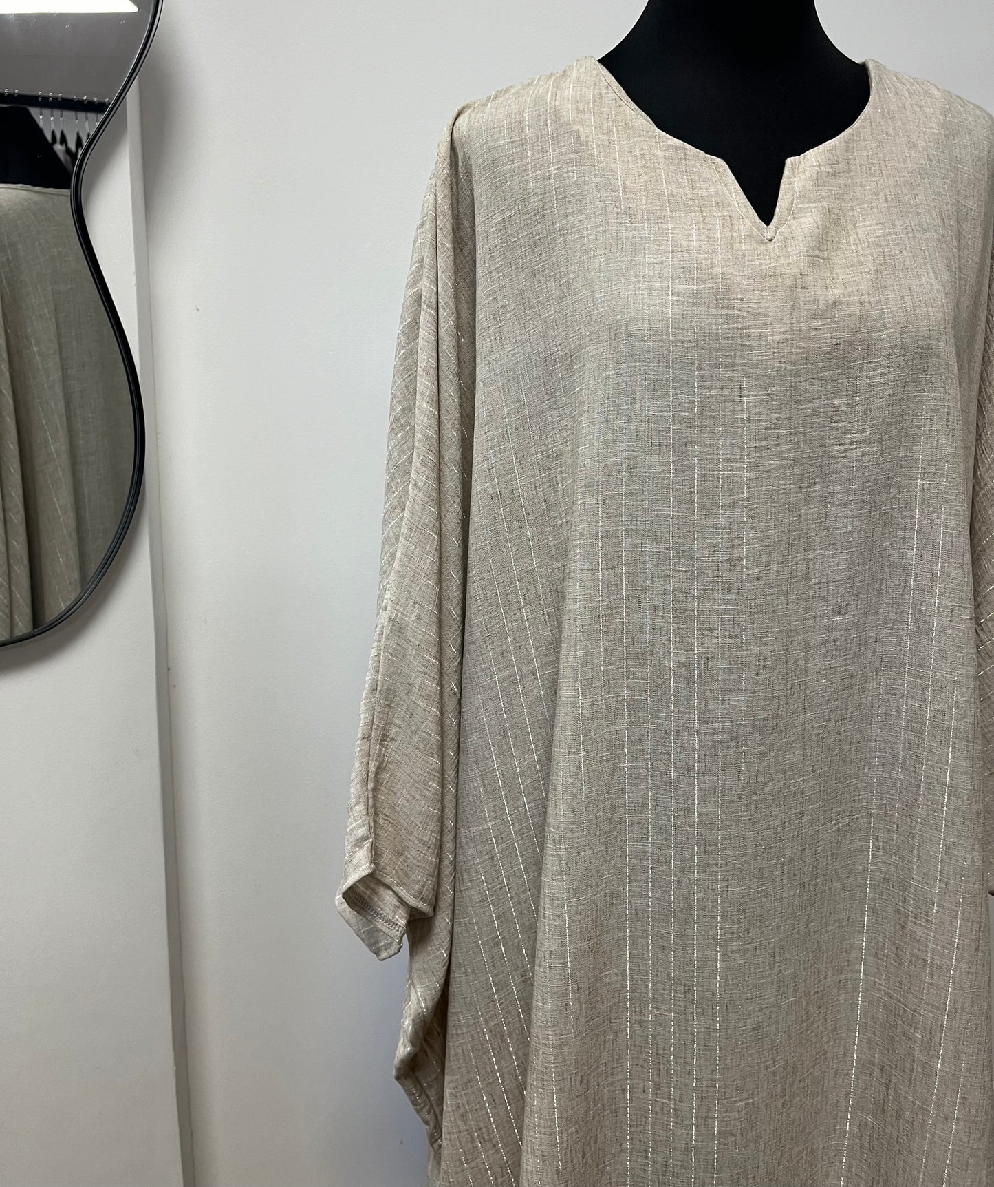 Abaya Leyna